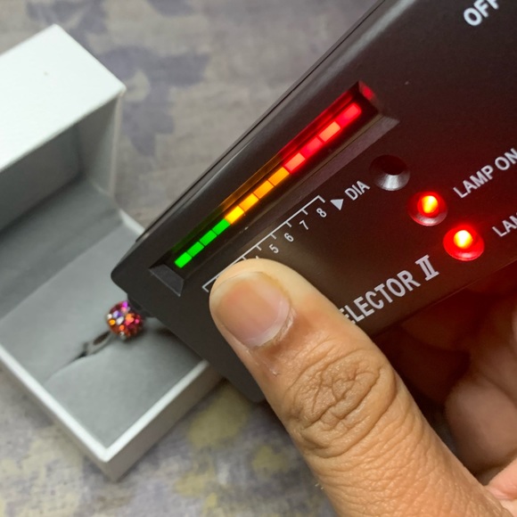 Certified, Orange Solitaire Moissanite Diamond ring set - Picture 4 of 17